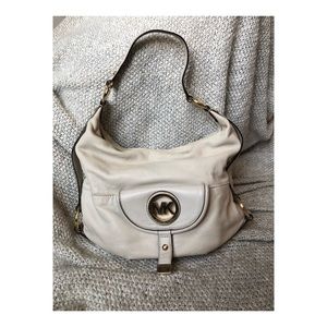 EUC. Michael Kors leather purse.